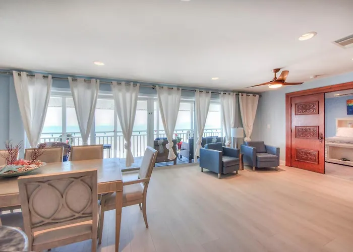 4bedroom Condo-gulf Views-on The Holiday home Clearwater Beach