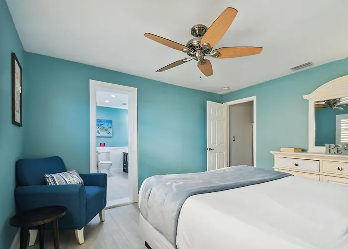 4bedroom Condo-gulf Views-on The Holiday home